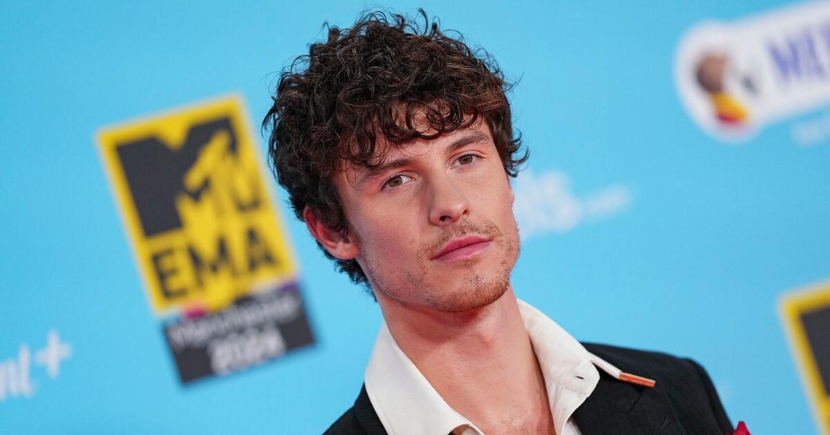 Superbloom mit Popstar Shawn Mendes
