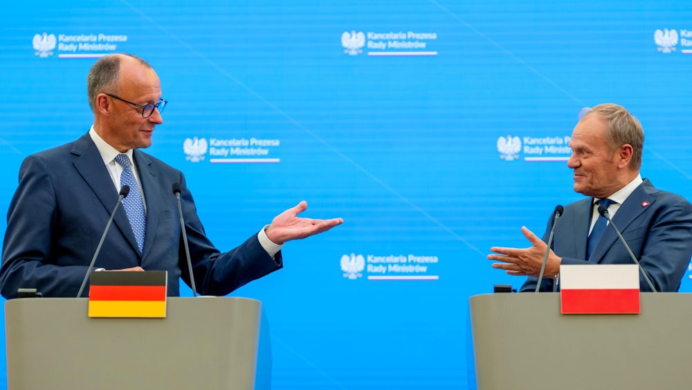 Erster Dissens in der Migrationspolitik: Am Mittwochabend traf sich Friedrich Merz auch noch mit Polens Ministerpräsident Donald Tusk in Warschau.