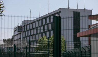 Justiz-Irrtum in Frankreich: Fahndung nach entflohenem Häftling läuft | News
