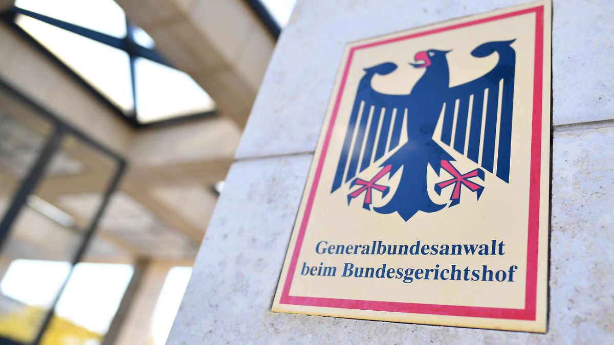 Mehrere Bundesländer betroffen: Rechtsextreme Terrorzelle soll Anschläge geplant haben - fünf Festnahmen