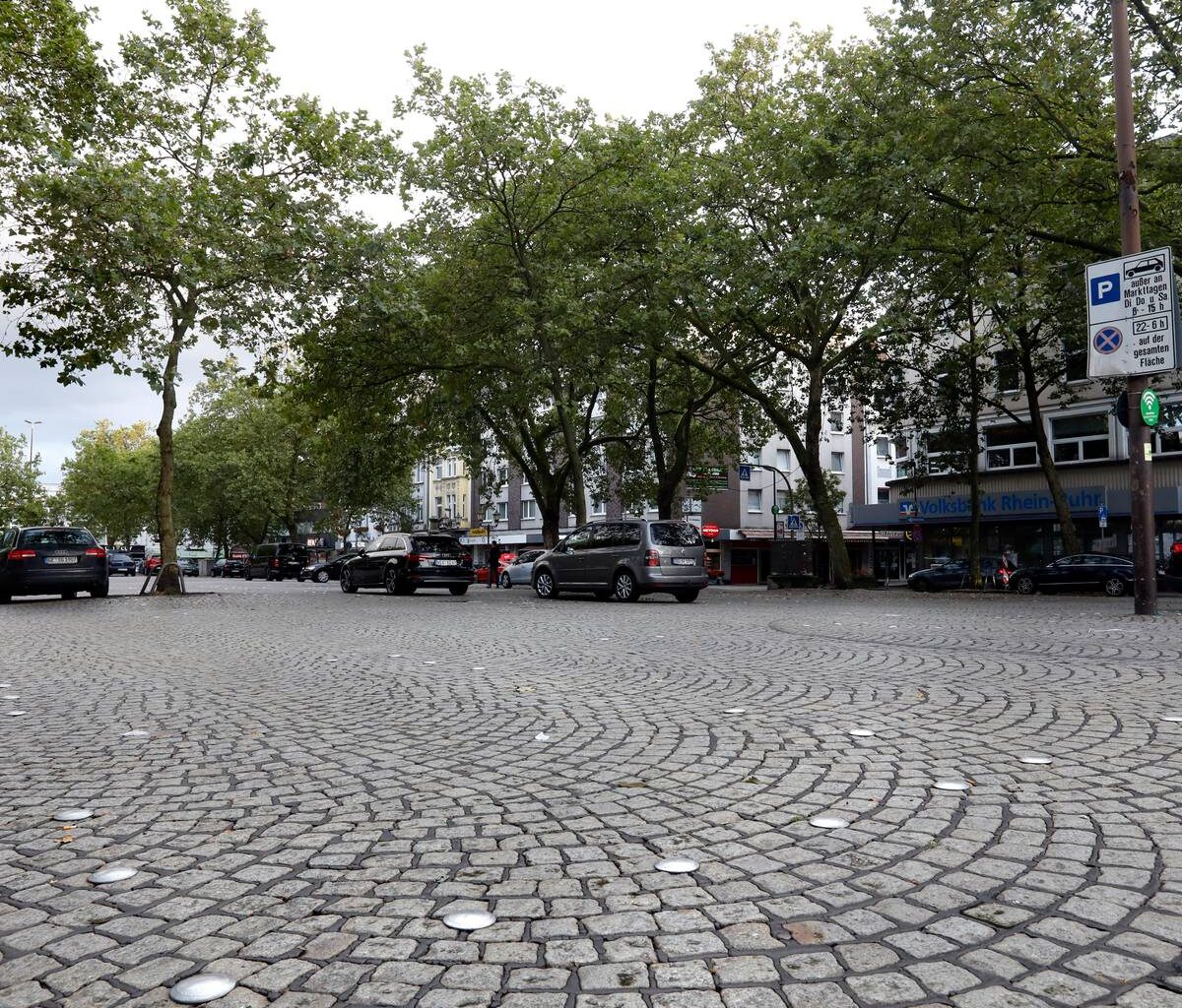 Grüne Bänke für den Hamborner Altmarkt