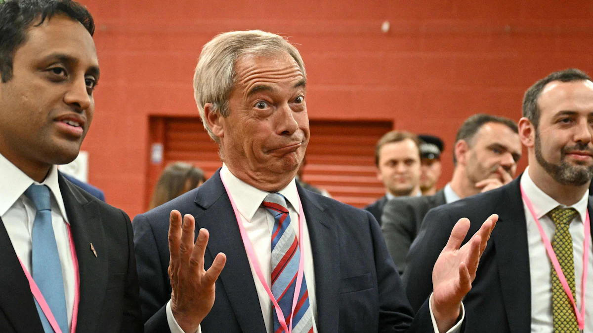 Reform UK gewinnt in Kommunalwahlen in Großbritannien - Politik