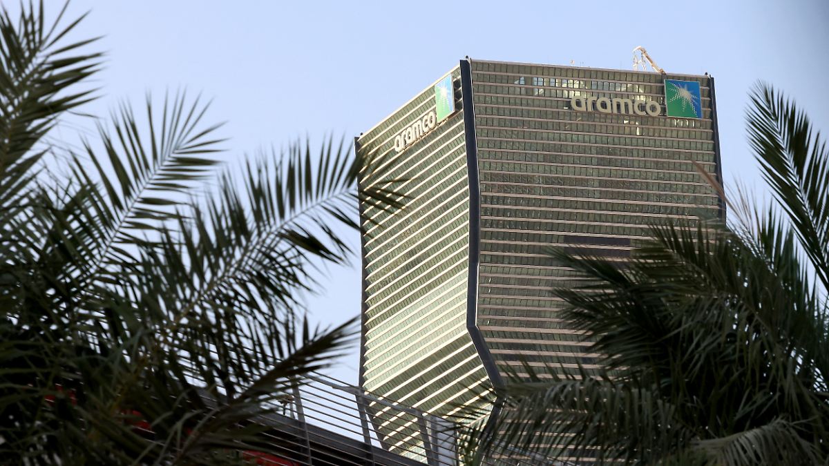 Saudische Finanzprobleme: Bei Aramco und in Riad türmen sich die Schulden auf