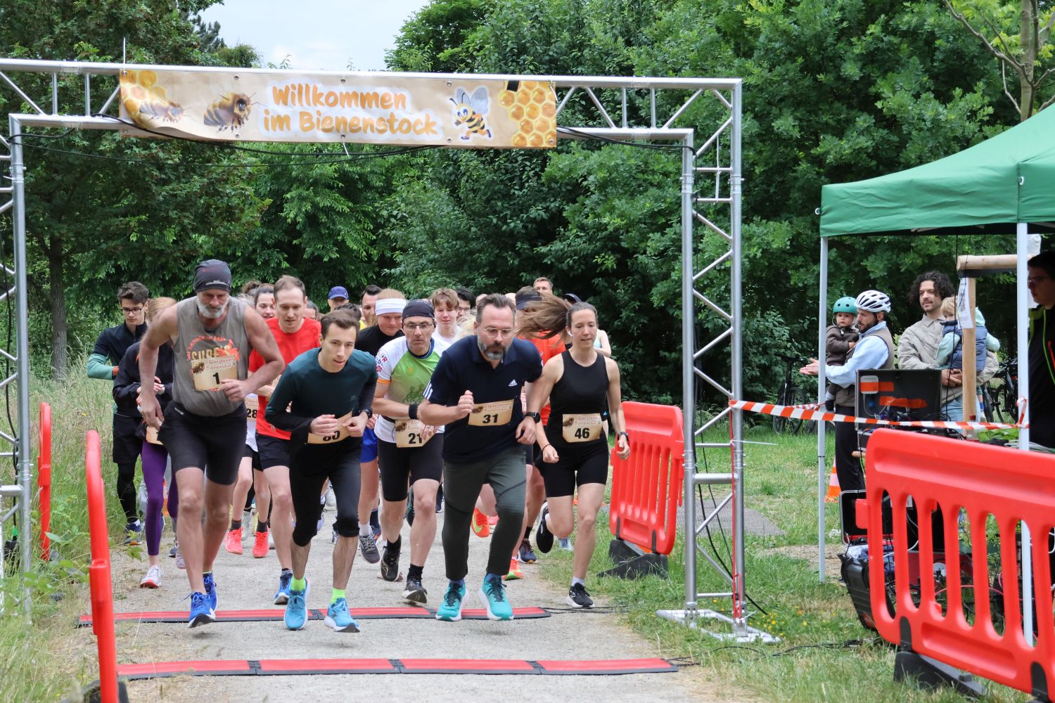 Düsseldorf Wersten: Über 100 Teilnehmer*innen beim 4. Bienenlauf - Ddorf-Aktuell