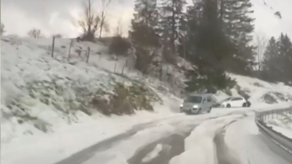 Schweres Unwetter über den Alpen: Starkregen und Hagel verwüsten Örtchen in Frankreich