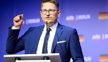 Berlin & Brandenburg: AfD-Hochstufung: Partei schickt Abmahnung an Innenministerin