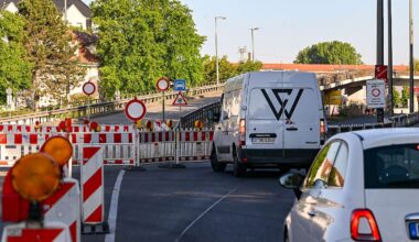 Berlin & Brandenburg: Brücke an der Wuhlheide wird abgestützt