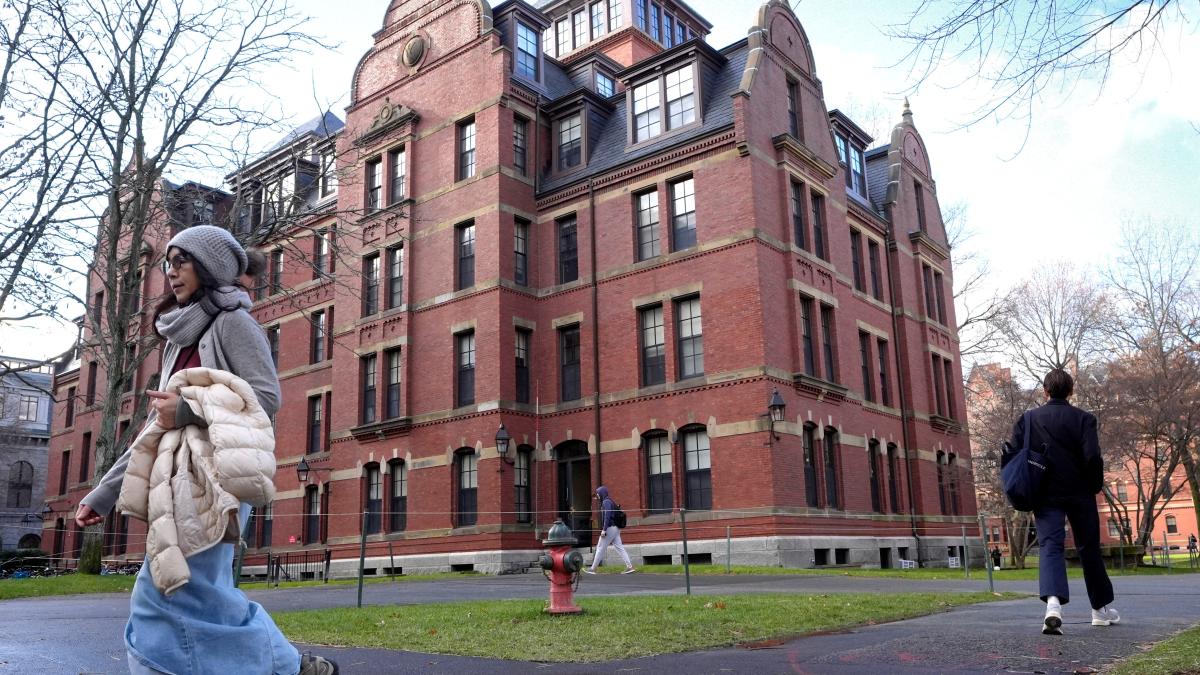 USA: Trump erhöht den Druck – Harvard verliert 450 Millionen Dollar an Fördermitteln