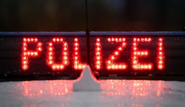 Berlin & Brandenburg: Unfall, Flucht, Machete - Polizei sucht Autofahrer