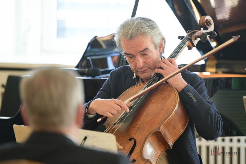 Gernot Süßmuth.
