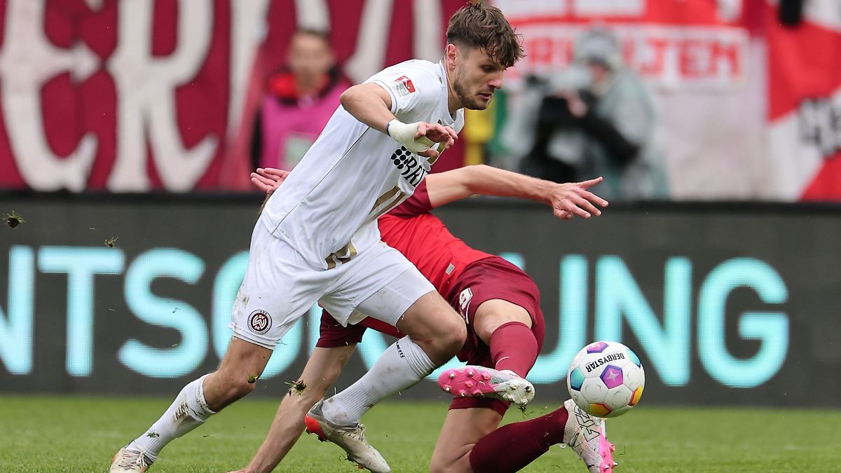Hessen: Wiesbaden verlängert Vertrag mit Defensivspieler Fechner