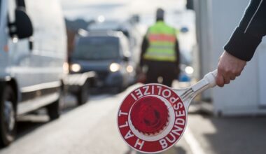 Bundespolizeidirektion München: Bundespolizei stellt bei Grenzkontrolle gefälschten ...