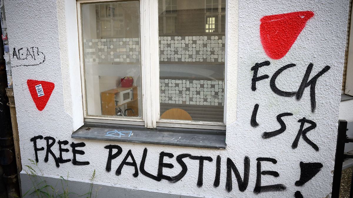 Berlin & Brandenburg: Antisemitismus: 2.500 Beleidigungen, Drohungen und Angriffe