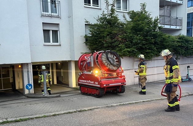 FW Stuttgart: Kleinbrand in Tiefgarage sorgt für starke Rauchentwicklung