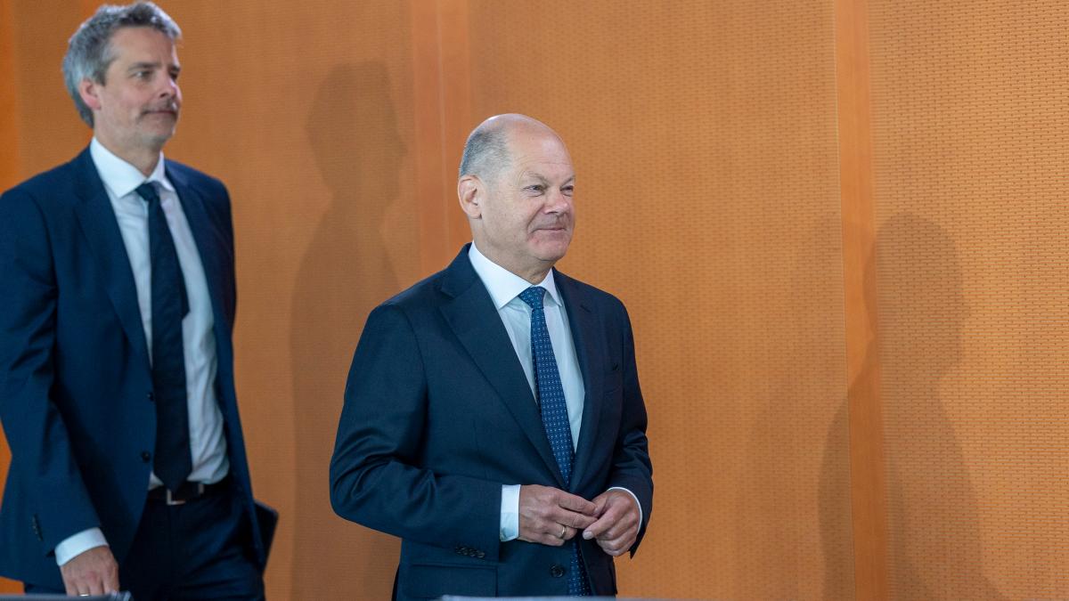 Scheidender Kanzler: Scholz ist „durchaus willens und in der Lage, sehr witzig und ulkig zu sein“
