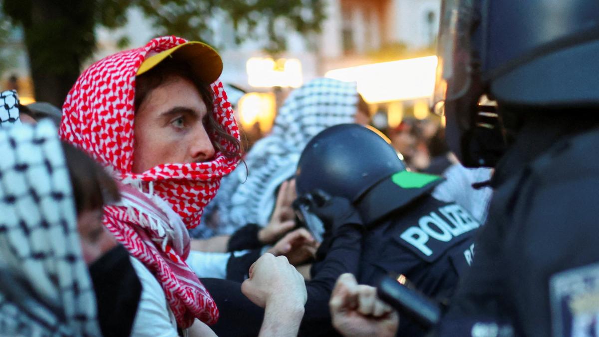 1. Mai in Berlin: Propalästinensische Gruppen bestimmen Agenda – bisher zehn Festnahmen ++ alles im Liveticker
