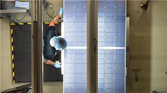 Solarhersteller Meyer Burger stoppt Produktion in den USA
