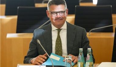 Staatskanzlei riet von Wortlaut ab