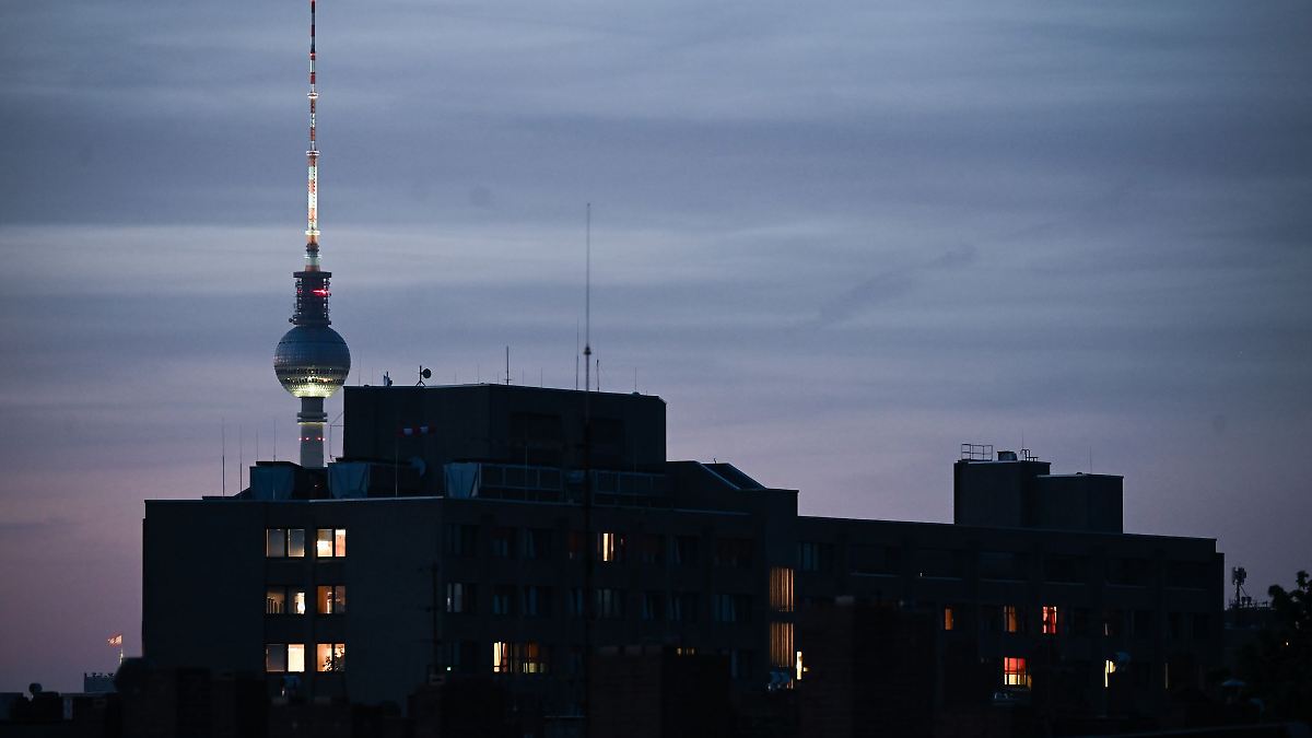 Berlin & Brandenburg: Bezirke wollen stärker gegen möbliertes Wohnen vorgehen