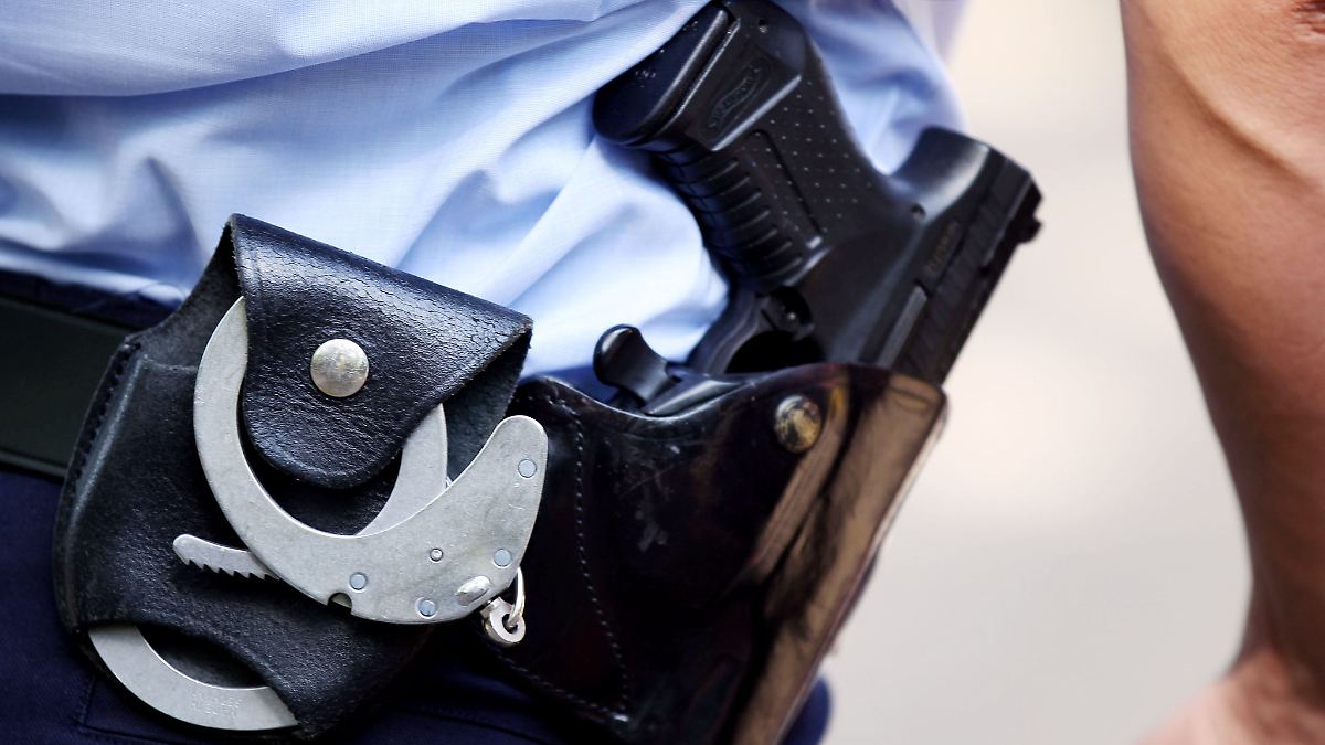 Nordrhein-Westfalen: Schussabgabe der Polizei - Mann schwer verletzt
