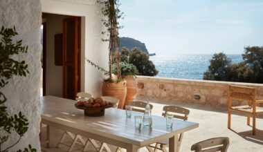 Sommertraum in Griechenland: So entstand ein mediterranes Strandhaus, das historische und moderne Einflüsse mixt