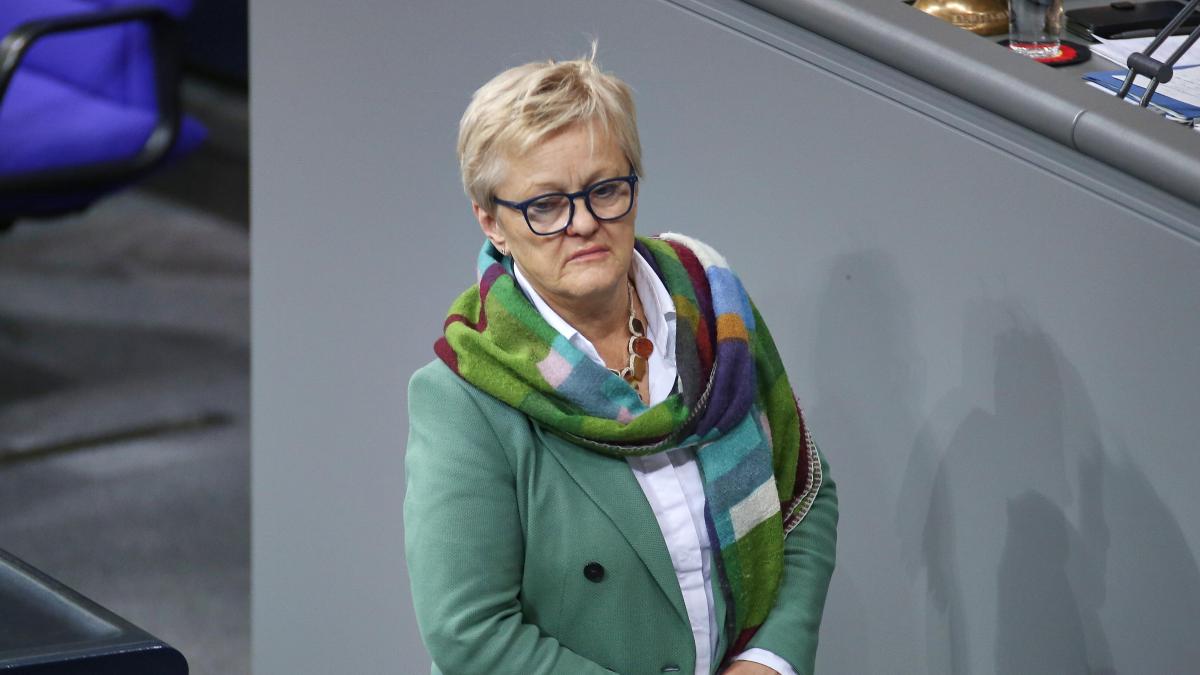 Vorstoß des neuen Agrarministers: Mehr und billigeres Fleisch? Künast fühlt sich per „Zeitmaschine“ um Jahrzehnte zurückgeworfen