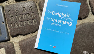"Die Ewigkeit erwartet, den Untergang erhalten" von Michael Wehner. (Foto: Bührke)