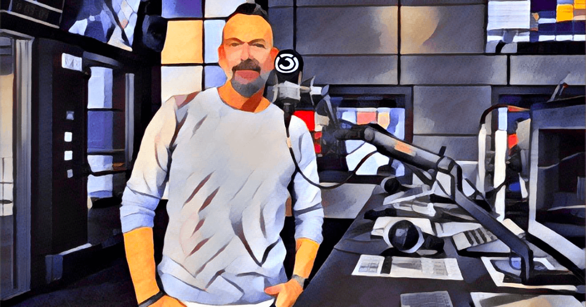 Robert Kratky im Ö3-Studio (Bild: KI-generiert)