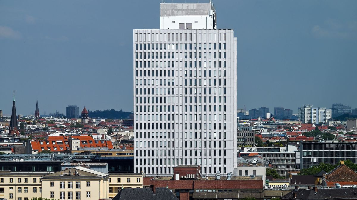 Berlin & Brandenburg: Streik bei Charité-Tochter CFM geht weiter
