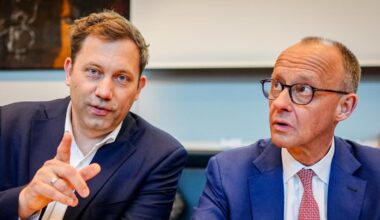 Laut Medienbericht: Neue Bundesregierung streicht Stellen für Beauftragte und Koordinatoren zusammen