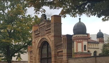 Terrorverdacht: 19-Jähriger aus Halle wieder auf freiem Fuß – Ermittlungen wegen Anschlagsplänen auf Synagoge dauern anMDR SACHSEN-ANHALT, 10. Mai 2025 - HalleSpektrum.de