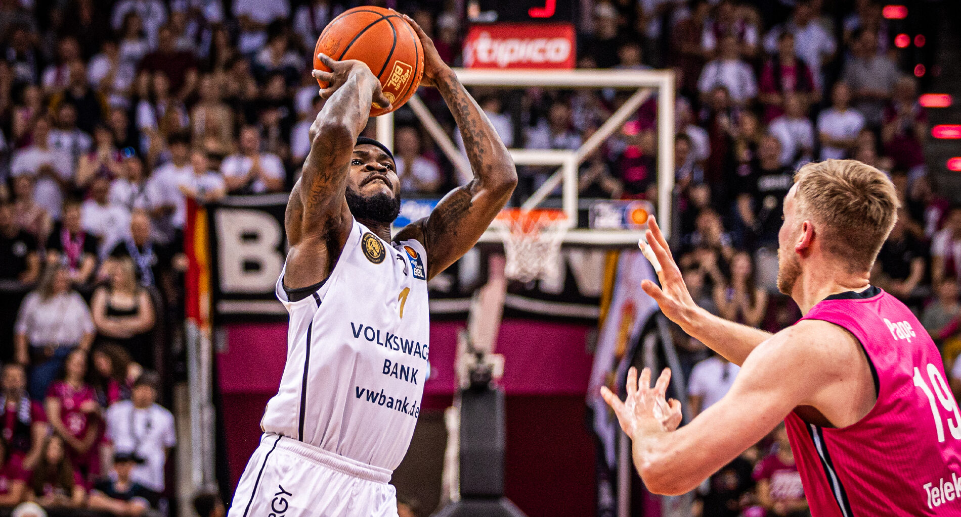 Löwen verlieren knapp in Bonn – Basketball Löwen Braunschweig