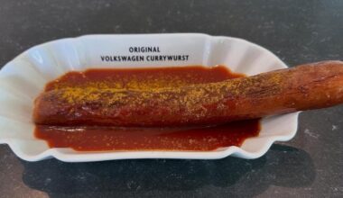 Kantinen-Essen: Der unaufhaltsame Abstieg der Currywurst