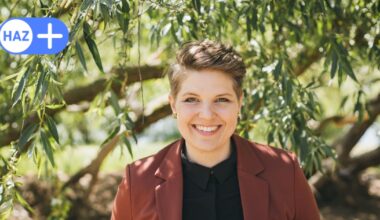 Solvejg Nitzke stellt Fremde Verwandtschaft in Hannover vor