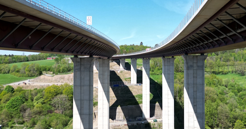A45: Erstmals in Deutschland - Talbrücke Rinsdorf wird inklusive Pfeiler verschoben