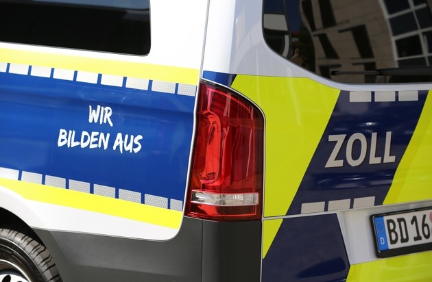 HZA-N: Zoll sucht nächste Generation - Hauptzollamt Nürnberg in Roth, Forchheim und ...