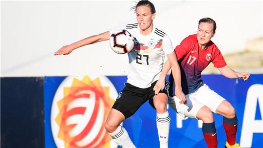Werder Bremen holt Ex-Nationalspielerin Lena Petermann