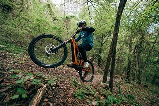 Hammer! Mit 100 Nm Drehmoment lassen sich technische Uphills auch mit einer extrem niedrigen Trittfrequenz souverän bewältigen.