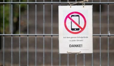 Bremen verbietet Handys an Schulen – neue Regel gilt ab Juni