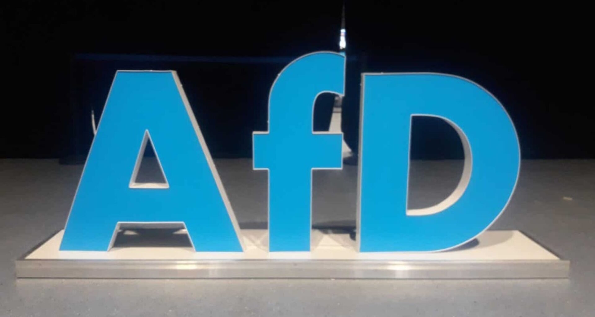 AfD gesichert rechtsextremistisch und Hackerangriff auf Stadt Dresden · Leipziger Zeitung