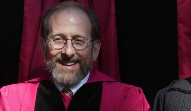 Harvard-Präsident verzichtet auf 25 Prozent Gehalt