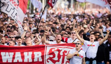 Anhänger von Bielefeld und Stuttgart auf dem Weg zum Stadion