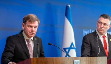 Wadephul kündigt Überprüfung der Waffenexporte nach Israel an