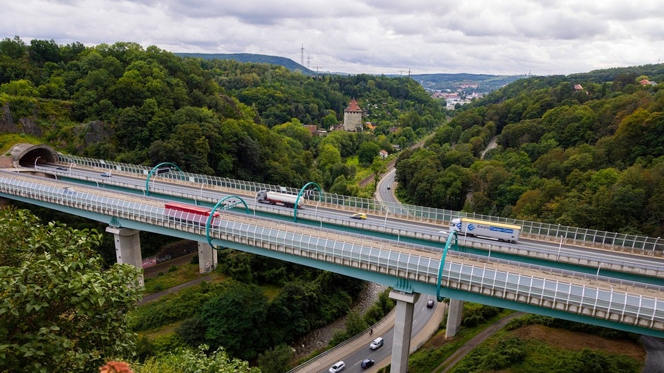 A17 wegen Tunnelwäsche bis Sonntagnachmittag gesperrt