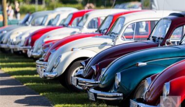 Hunderte Oldtimer-Liebhaber beim Käfertreffen in Hannover