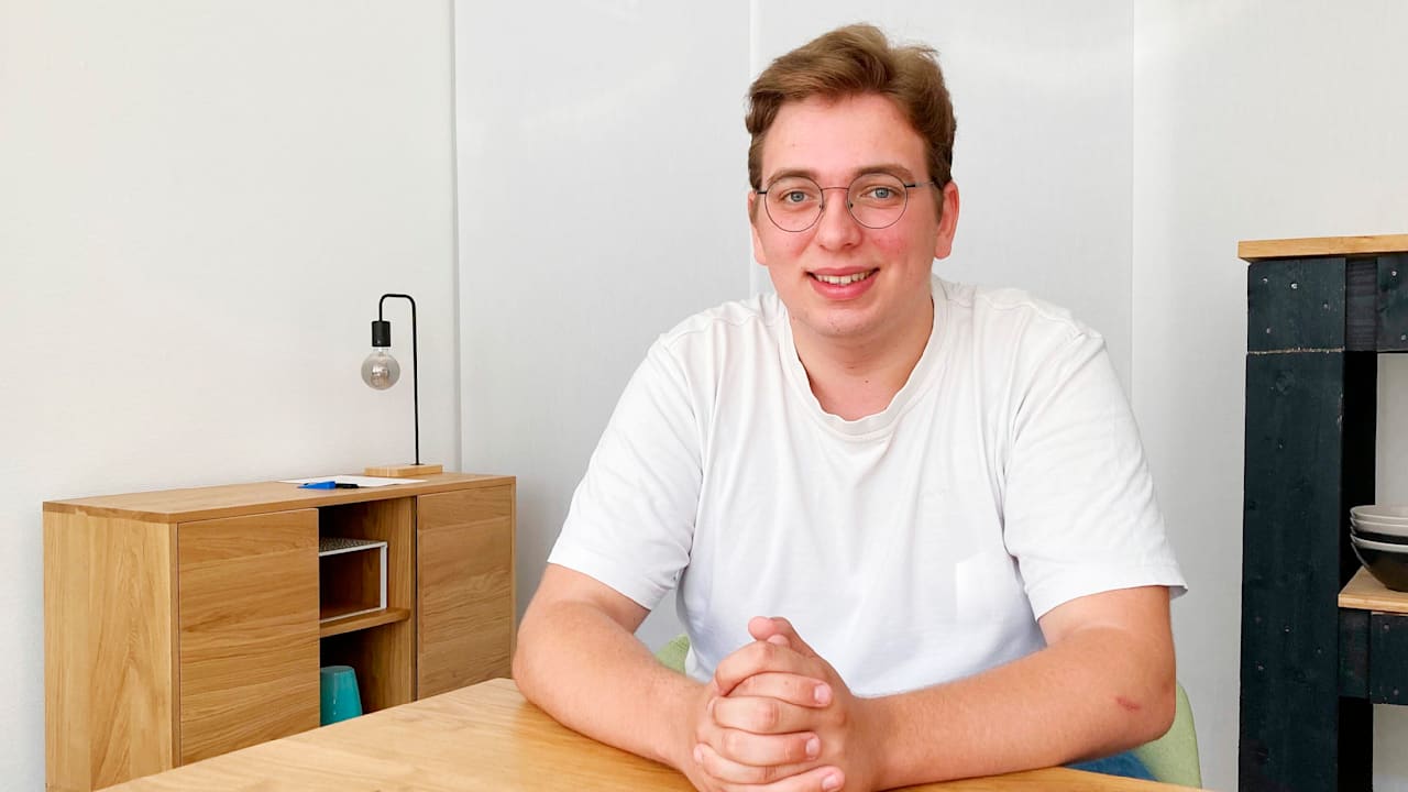 „Überholt und realitätsfern“: Schüler wollen Schreibschrift abschaffen | Politik