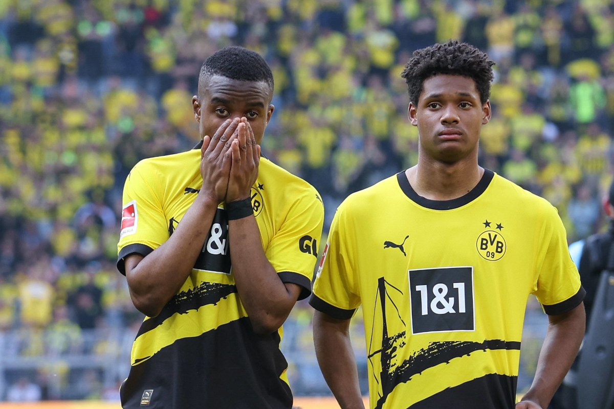 Borussia Dortmund: Schallende Trainer-Ohrfeige! BVB-Juwel am Boden