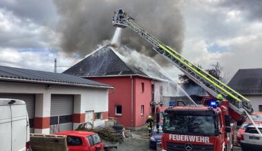 550.000 Euro Schaden bei Brand einer Werkstatt in Oelsnitz/Vogtland