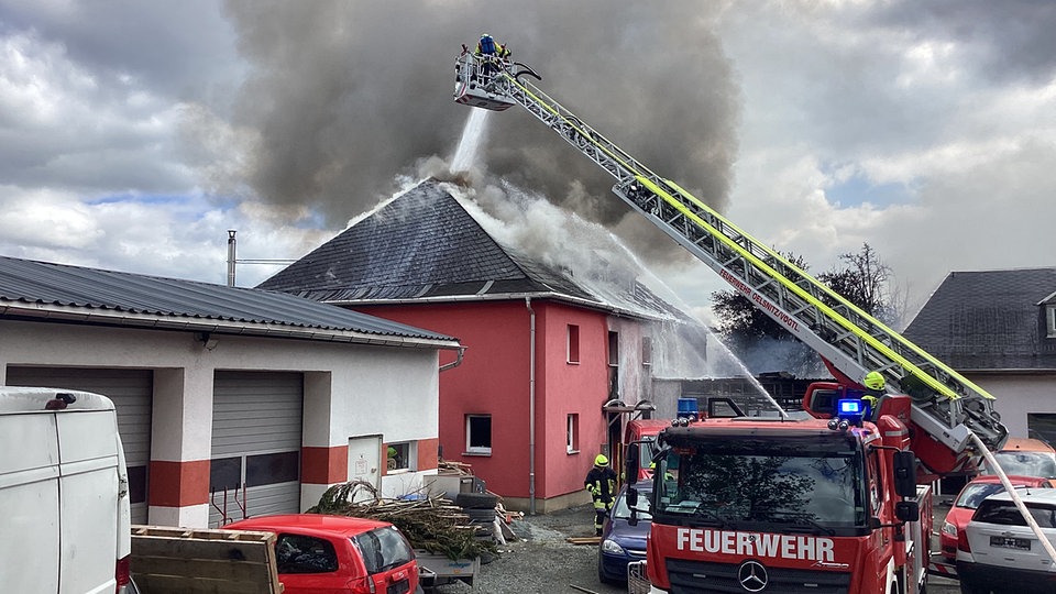 550.000 Euro Schaden bei Brand einer Werkstatt in Oelsnitz/Vogtland