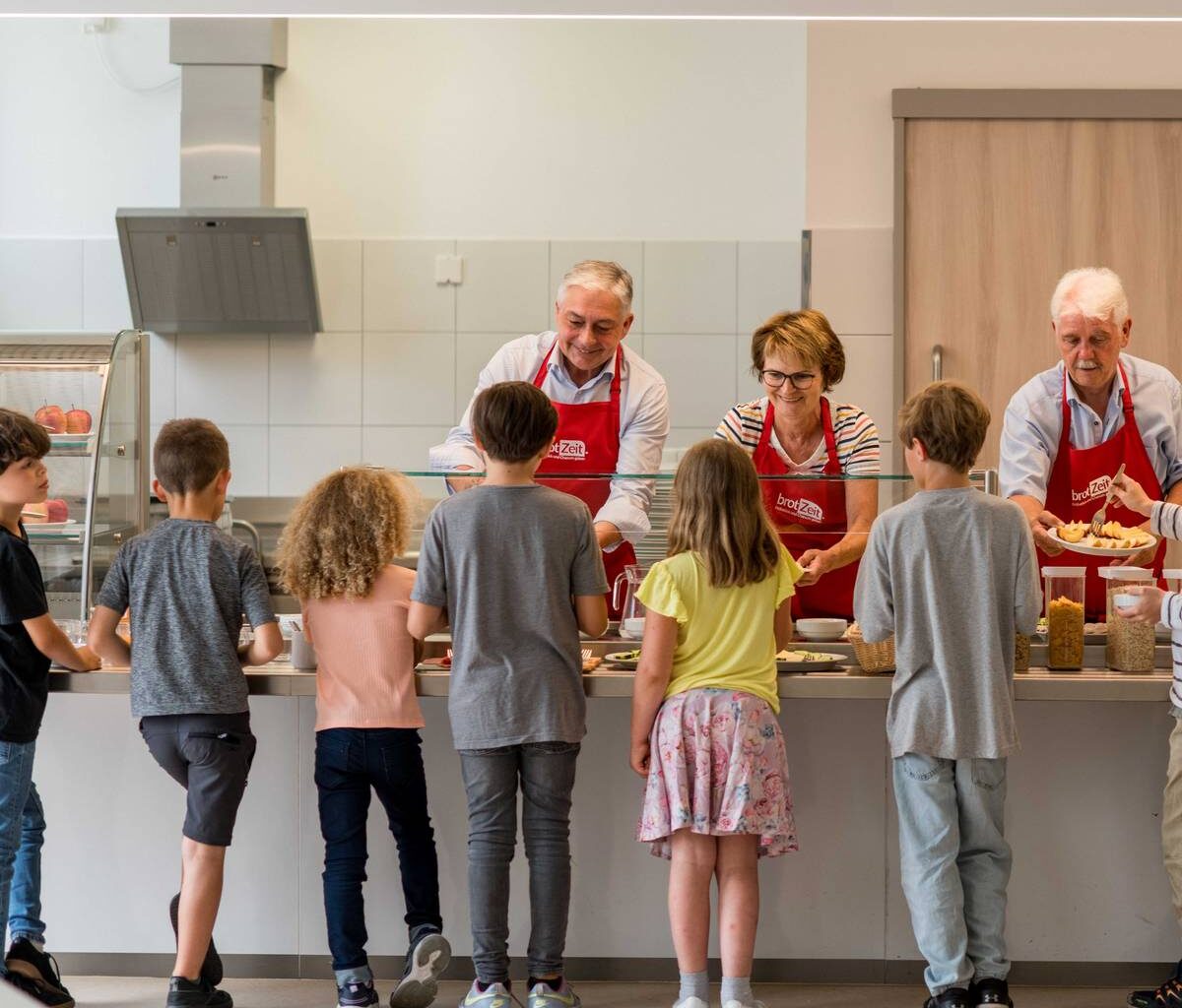 Verein "brotZeit" von Uschi Glas jetzt in Hattingen aktiv